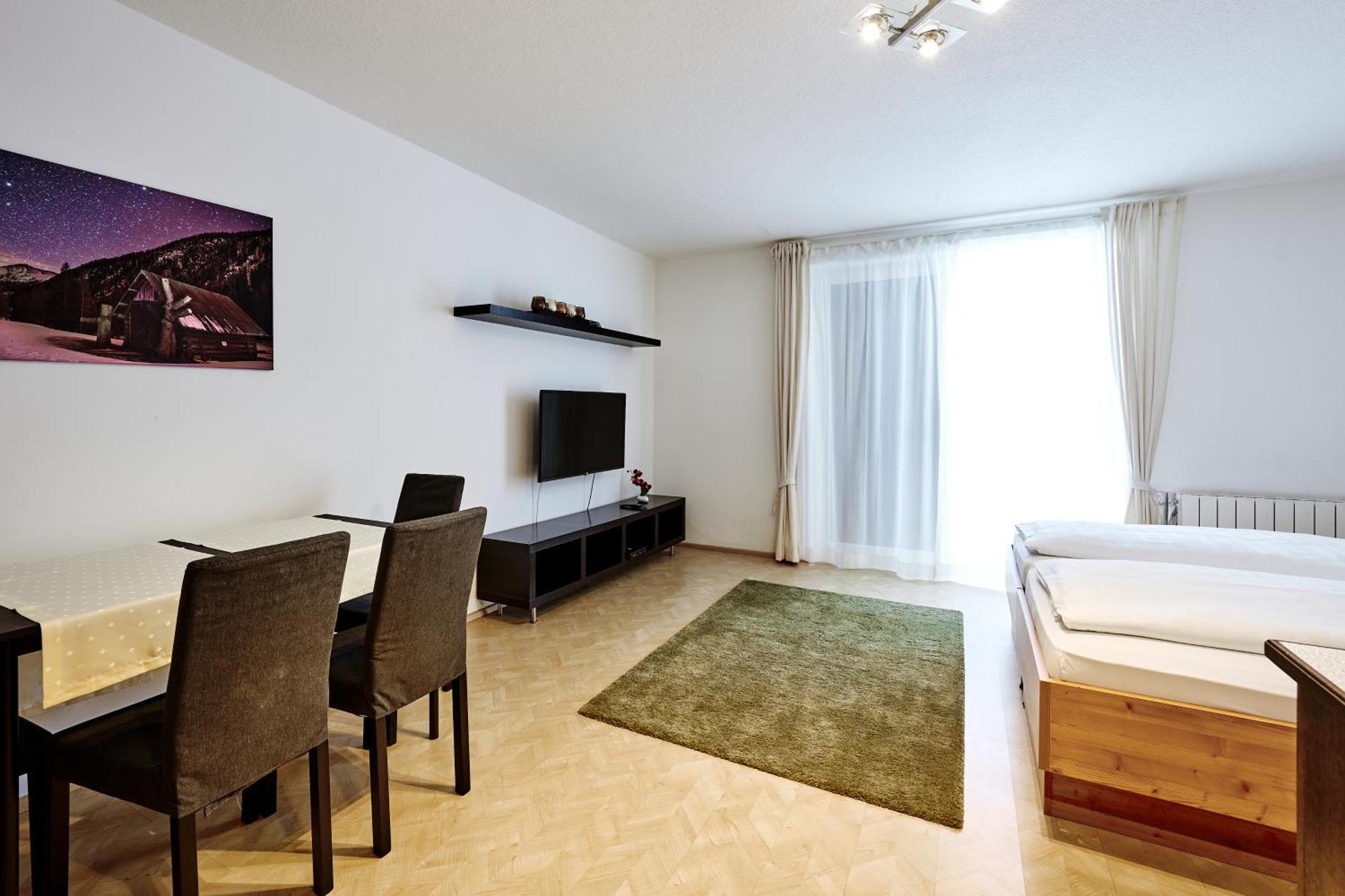 Alpina Holiday Living Zirbenstrasse 上陶恩 外观 照片